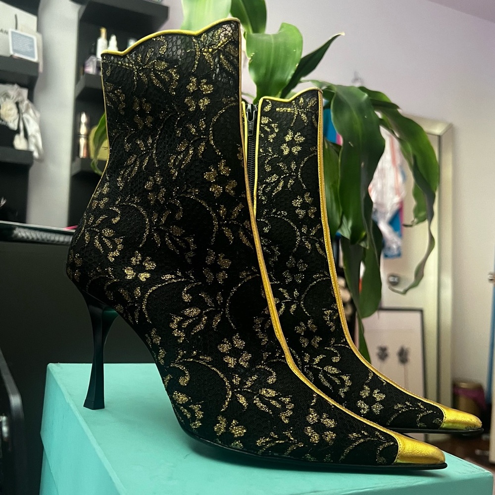 Casadei Black Lace Gold Pointed Toe Ankle Boots | Never Worn, Made in Italy 8.5